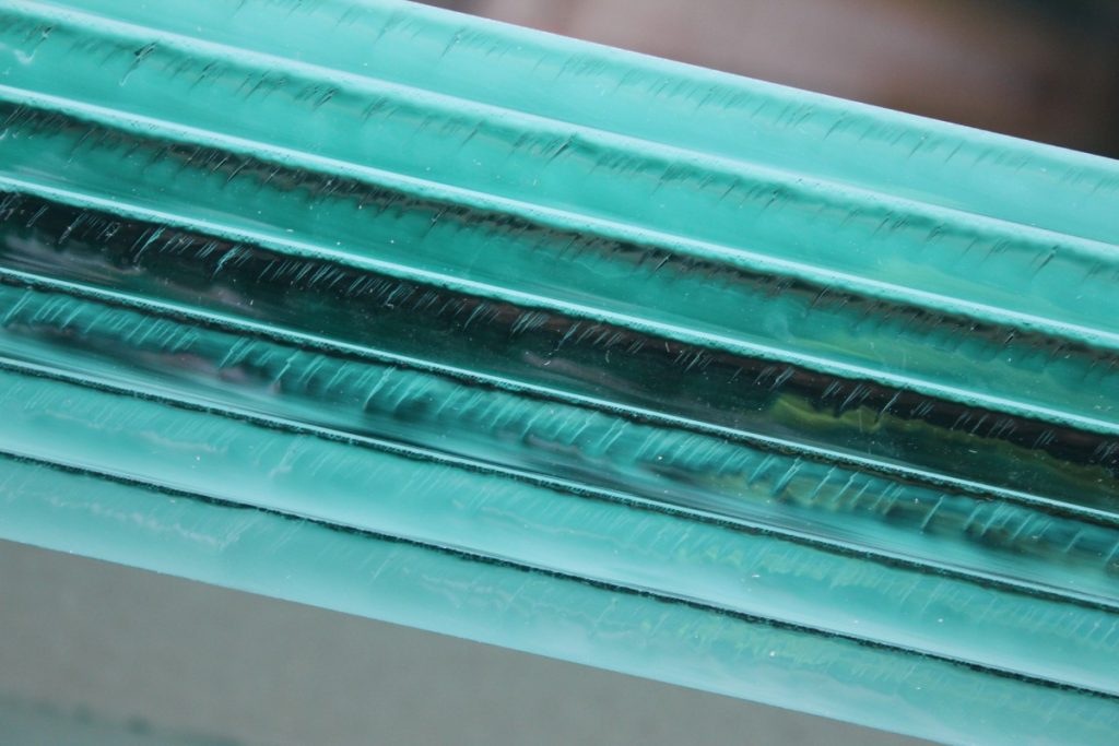 Low Iron Glass (Crystal Clear) FGS Glass